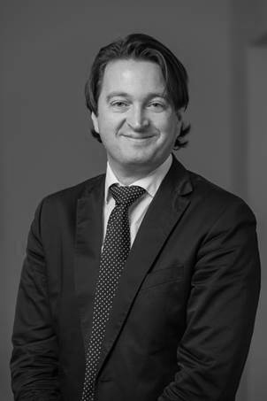 Dr. Christian Fink